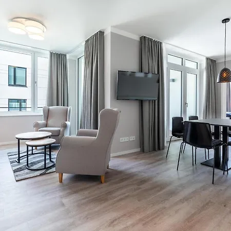 Deluxe-suite 2-01 Mit West-loggia Und Hundefreundlich 吕贝克