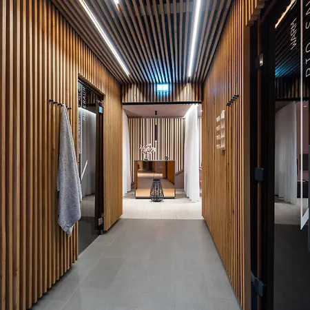 Appartamento Deluxe-suite 2-01 Mit West-loggia Und Hundefreundlich Lubecca